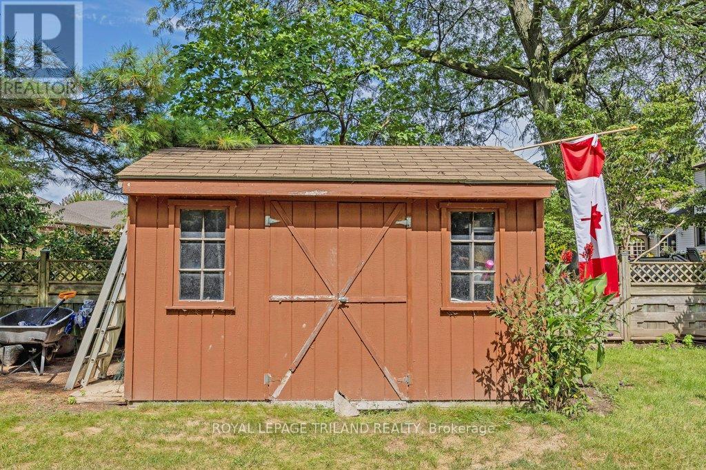 236 Sunset Drive, St. Thomas, Ontario  N5R 3C3 - Photo 37 - X12383206
