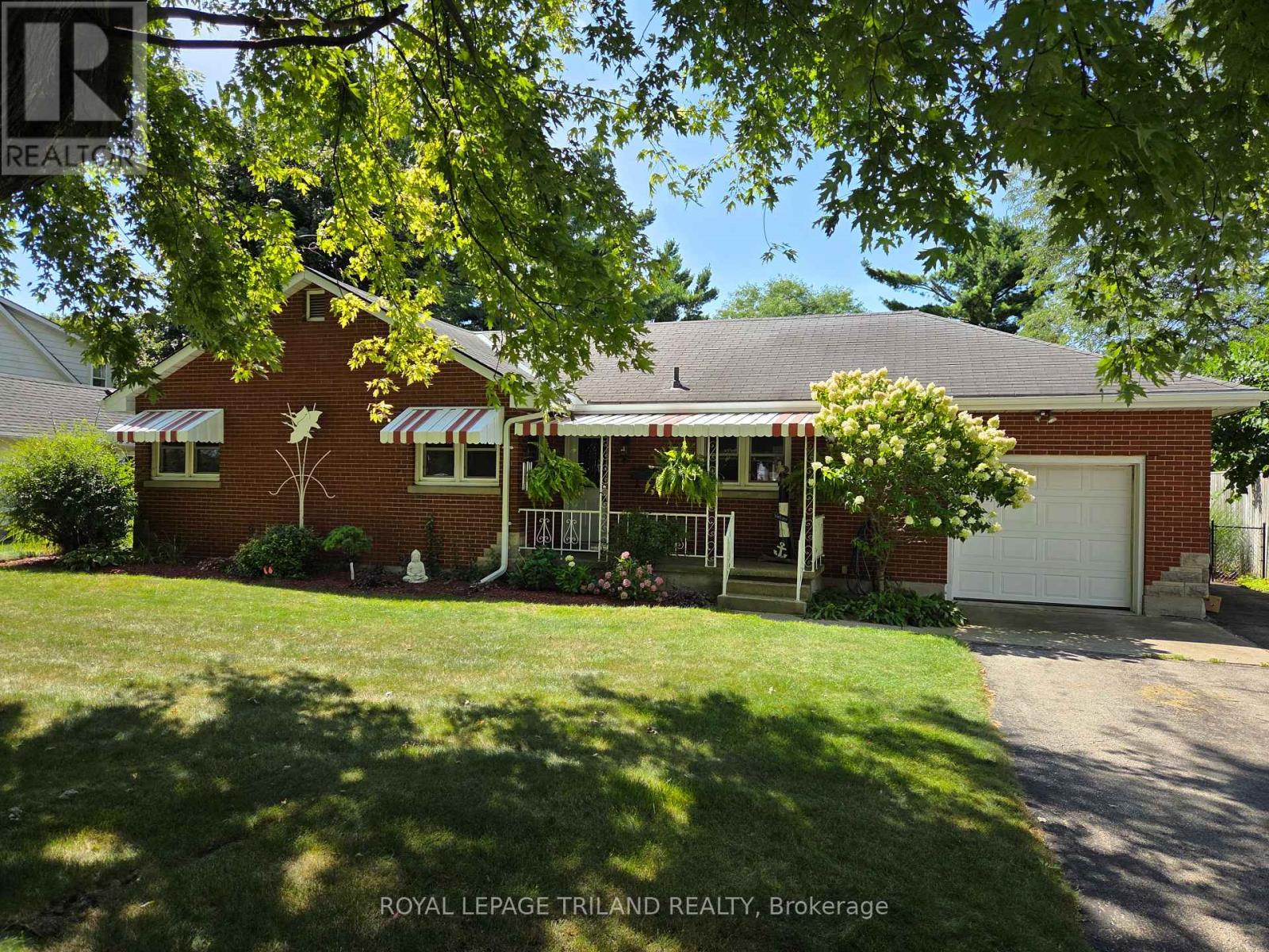236 Sunset Drive, St. Thomas, Ontario  N5R 3C3 - Photo 39 - X12383206