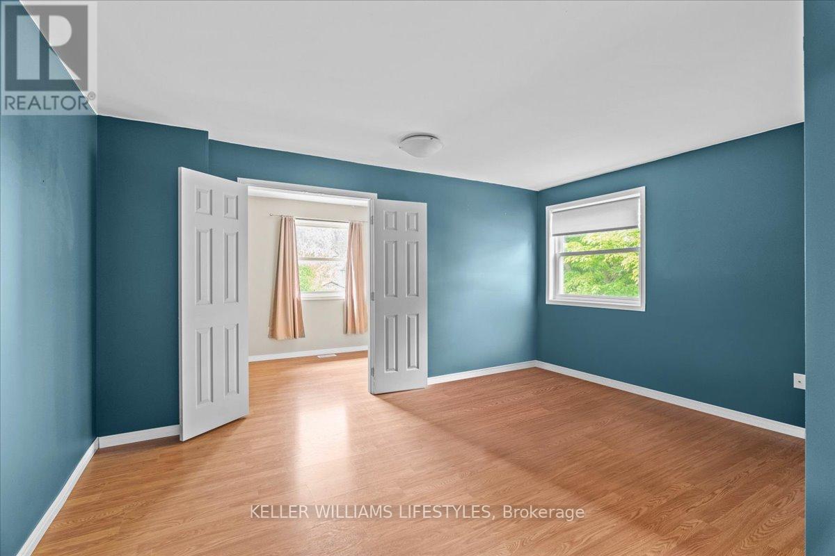 583 St.clair Street, Warwick, Ontario  N0M 2S0 - Photo 20 - X12383237
