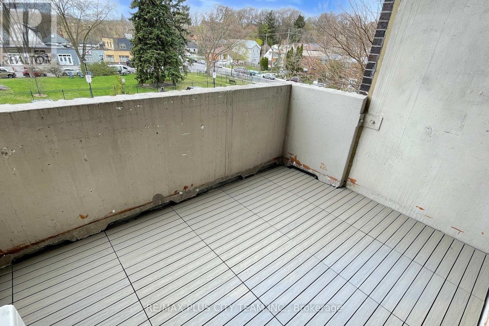 215 - 35 Ormskirk Avenue, Toronto, Ontario  M6S 1A8 - Photo 28 - W12383092