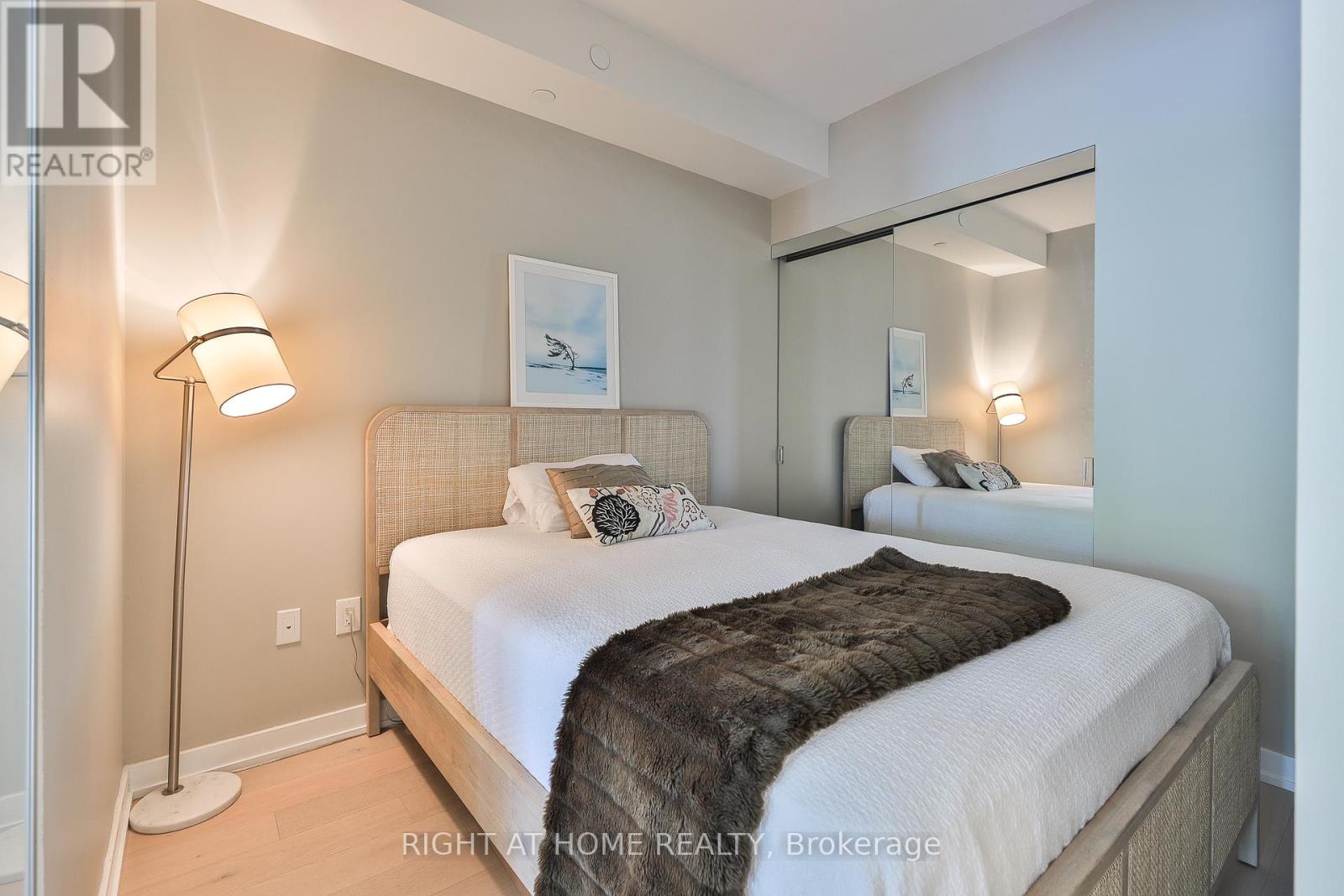 410 - 430 Roncesvalles Avenue, Toronto, Ontario  M6R 0A6 - Photo 19 - W12383114