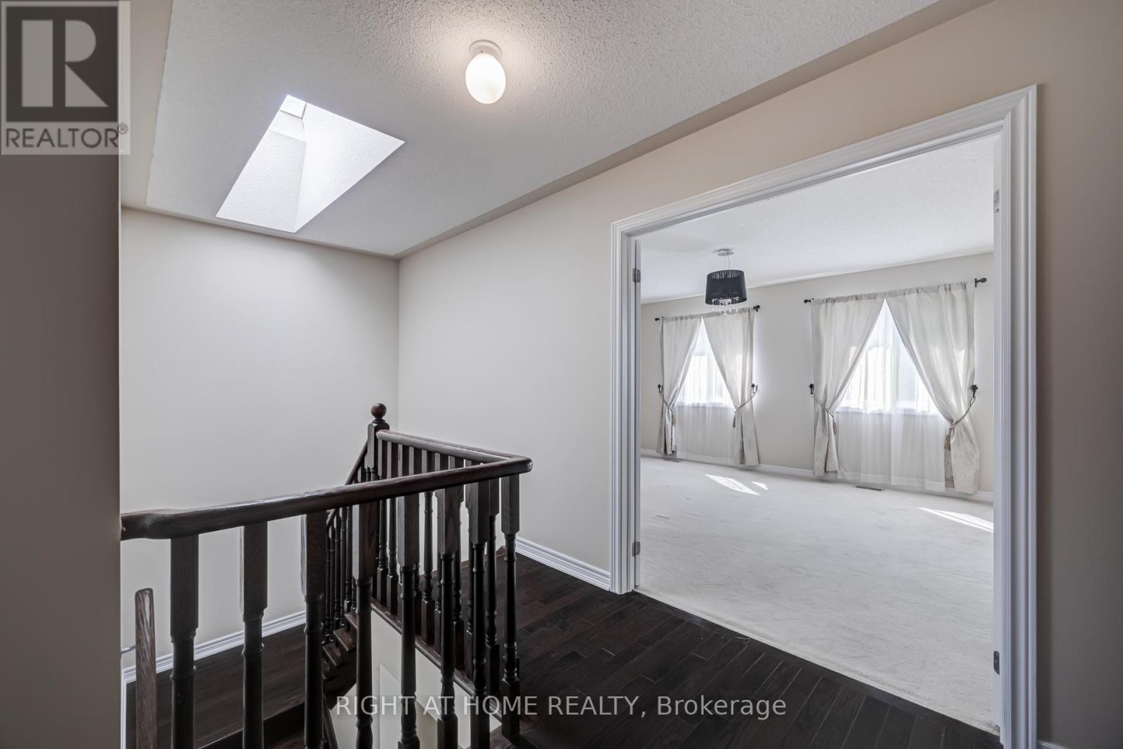 3407 Whilabout Terrace, Oakville, Ontario  L6L 0A7 - Photo 18 - W12383115