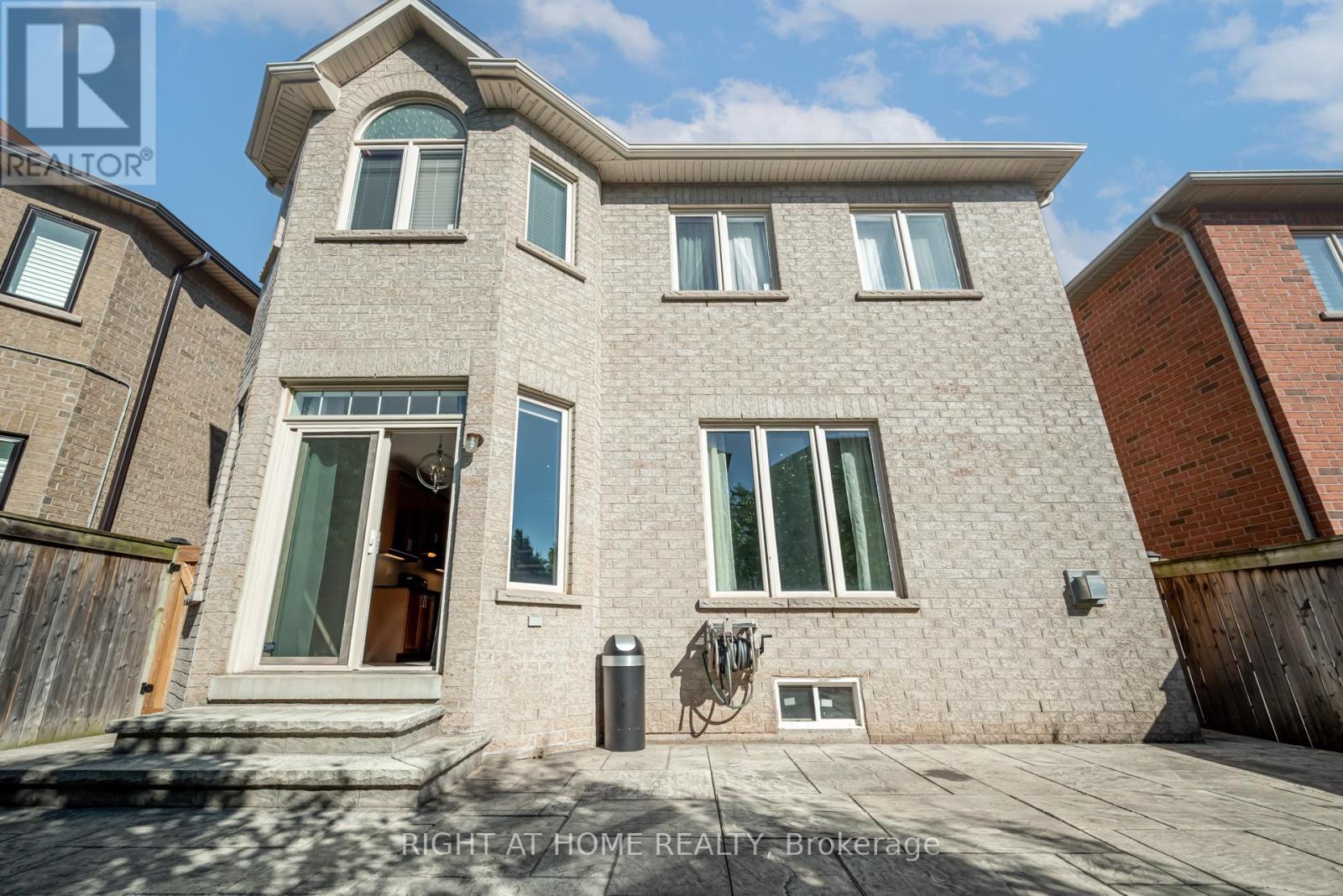 3407 Whilabout Terrace, Oakville, Ontario  L6L 0A7 - Photo 39 - W12383115
