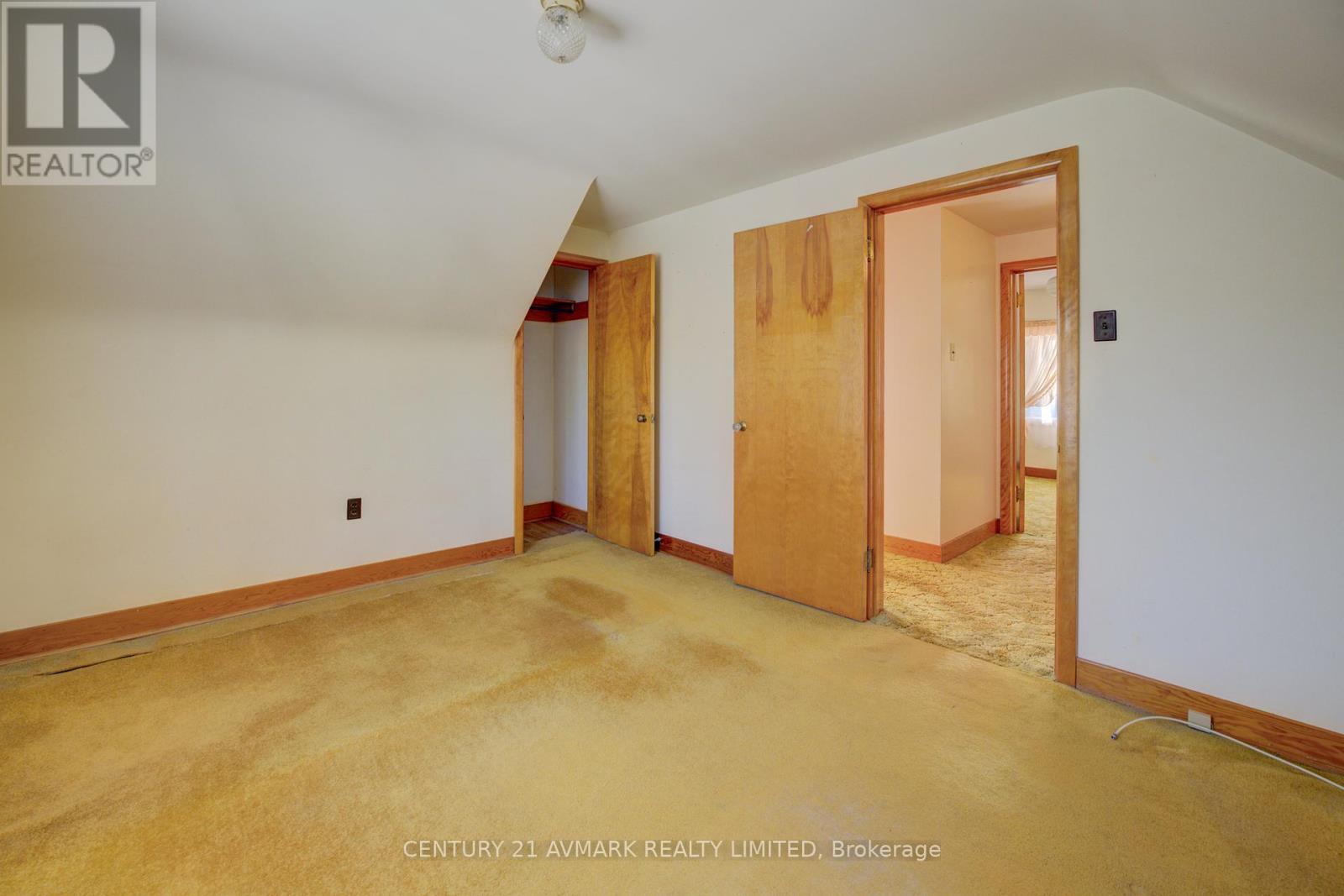 18 Jubilee Drive, St. Catharines (Carlton/bunting), Ontario  L2M 4P8 - Photo 22 - X12383175