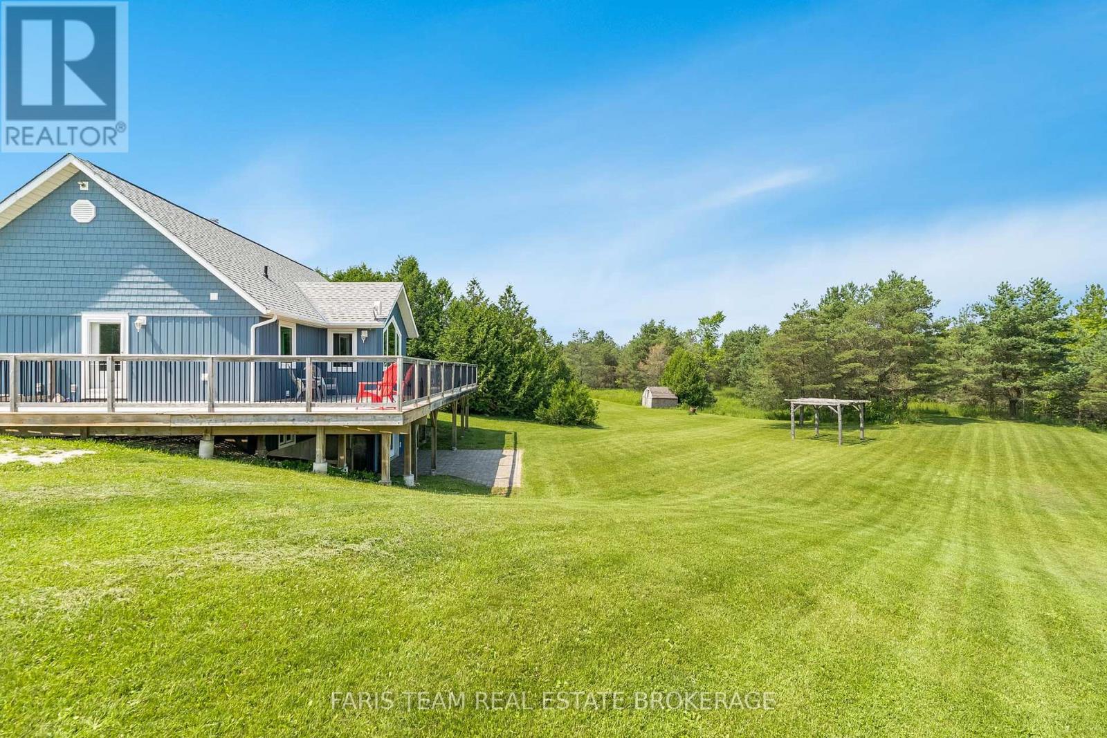 735519 West Back Line, West Grey, Ontario  N0C 1H0 - Photo 30 - X12383087