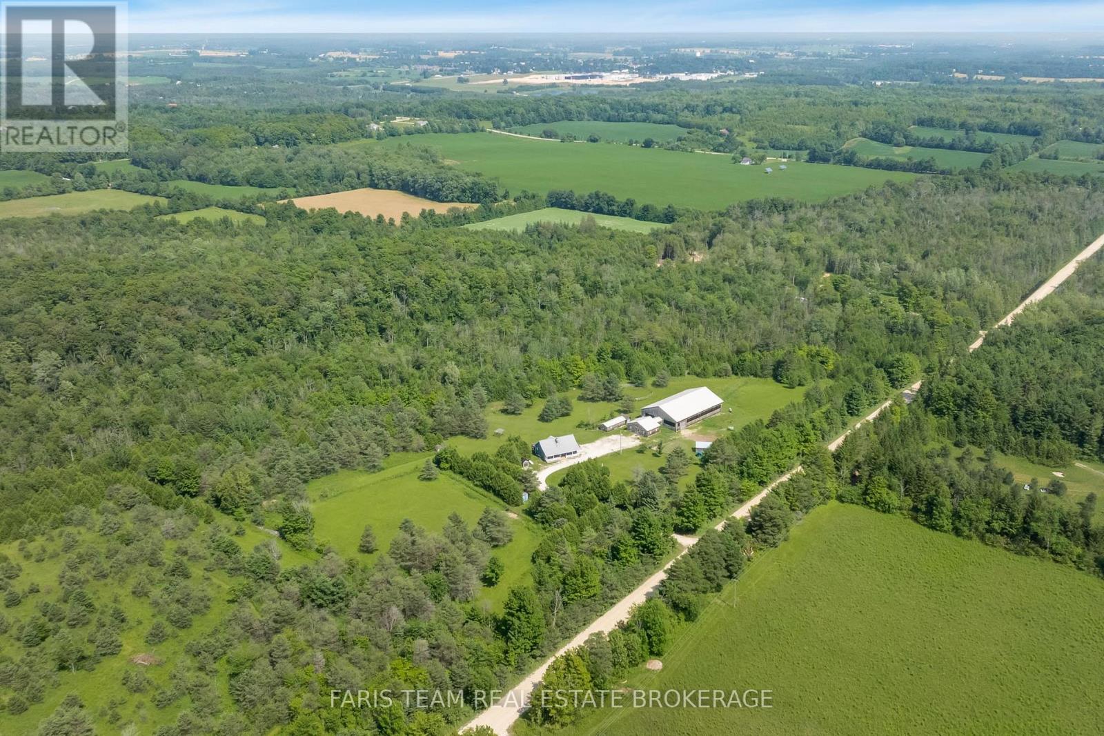 735519 West Back Line, West Grey, Ontario  N0C 1H0 - Photo 49 - X12383087
