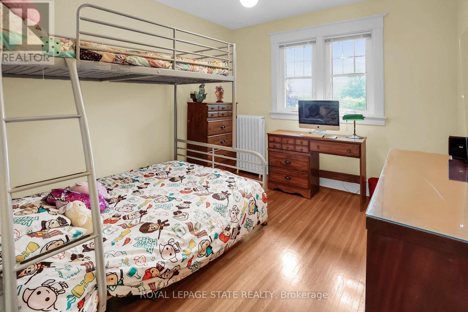 102 Main Street E, Grimsby, Ontario  L3M 1N8 - Photo 39 - X12383124