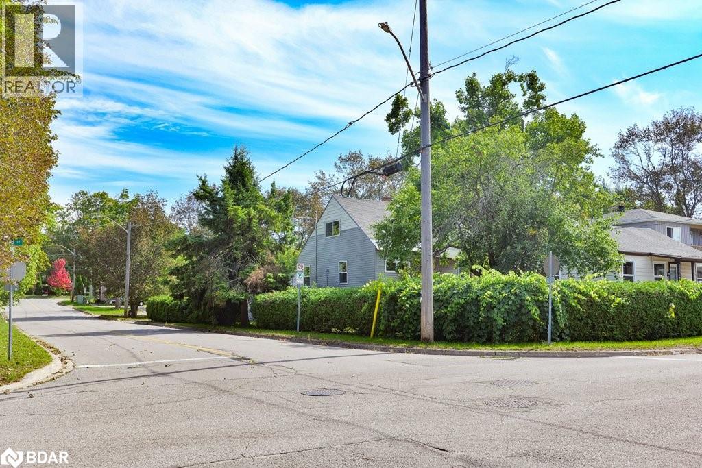 299 Mary Street, Orillia, Ontario  L3V 3E9 - Photo 34 - 40766200