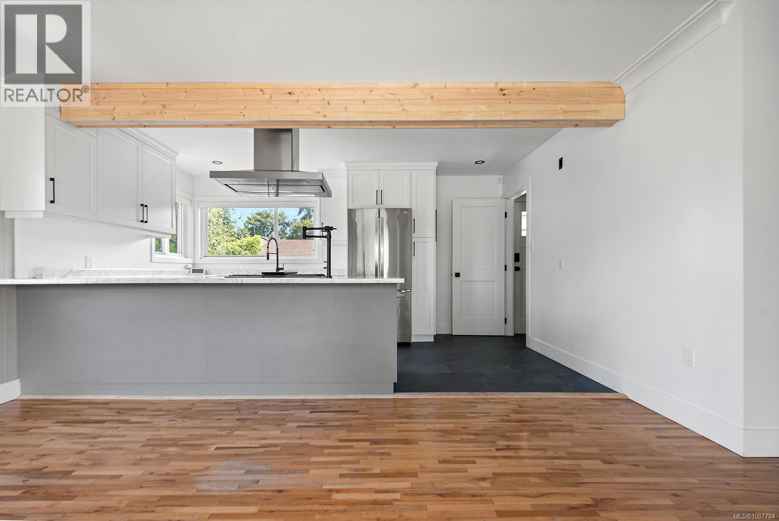 Property at 3042 George St image 4