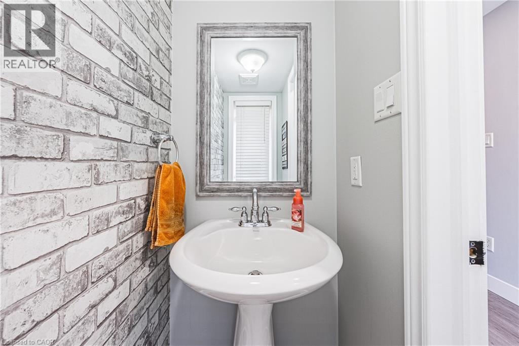 103 Donald Bell Drive, Binbrook, Ontario  L0R 1C0 - Photo 7 - 40763585