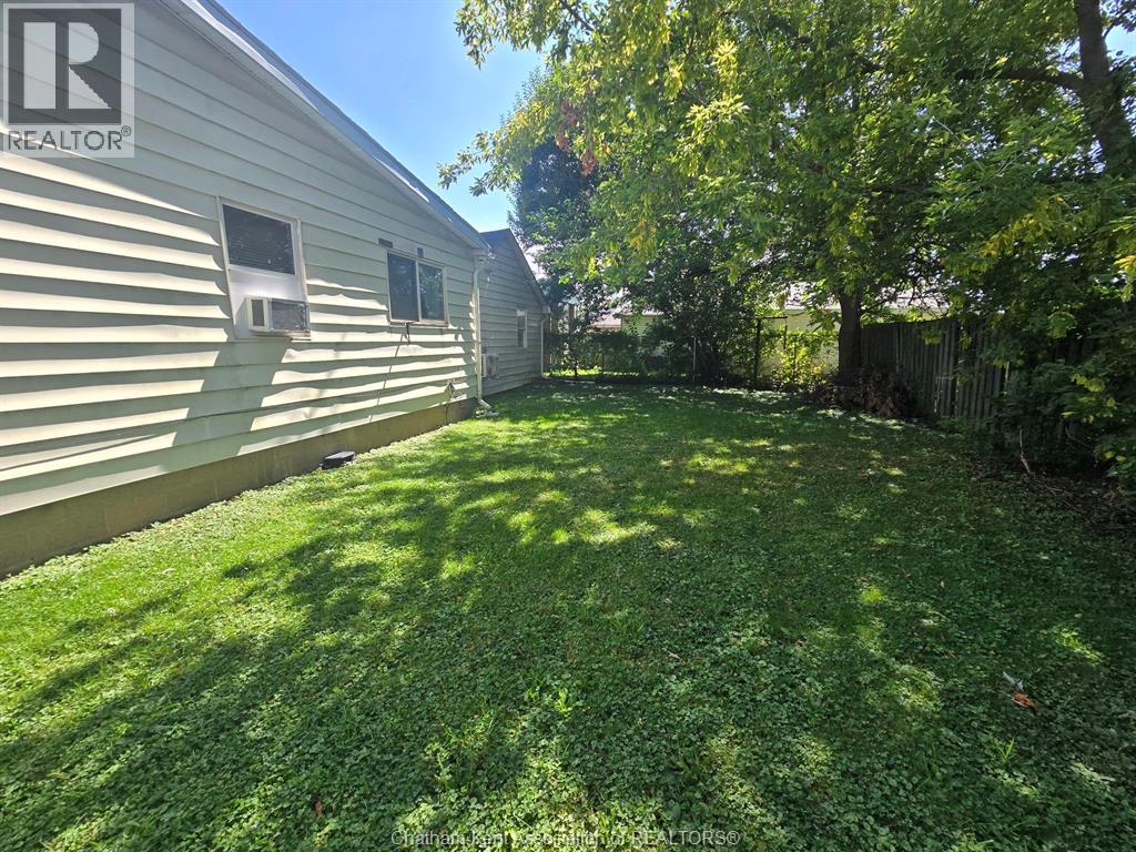 31 First Street, Wallaceburg, Ontario  N8A 3P8 - Photo 4 - 25021886