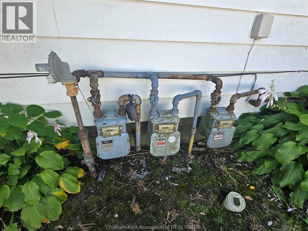 31 First Street, Wallaceburg, Ontario  N8A 3P8 - Photo 5 - 25021886