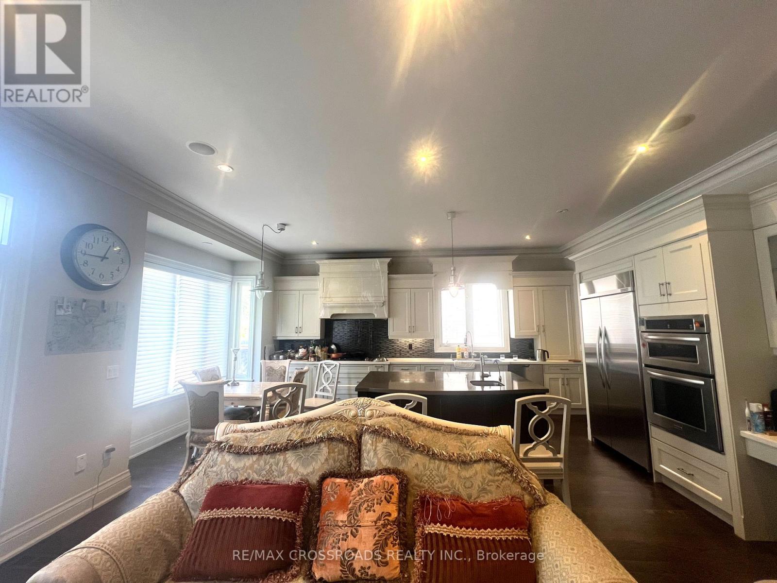 82 Holmes Avenue, Toronto, Ontario  M2N 4M2 - Photo 4 - C12383240