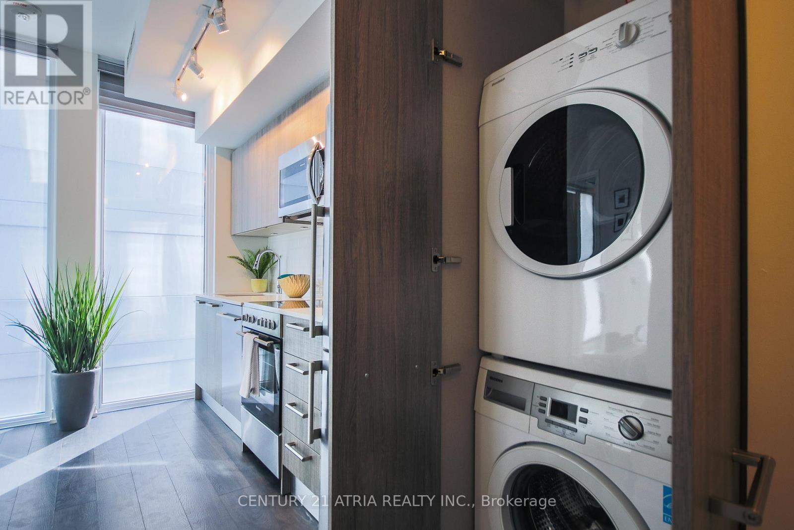 2110 - 28 Wellesley Street E, Toronto, Ontario  M4Y 0C4 - Photo 16 - C12383242