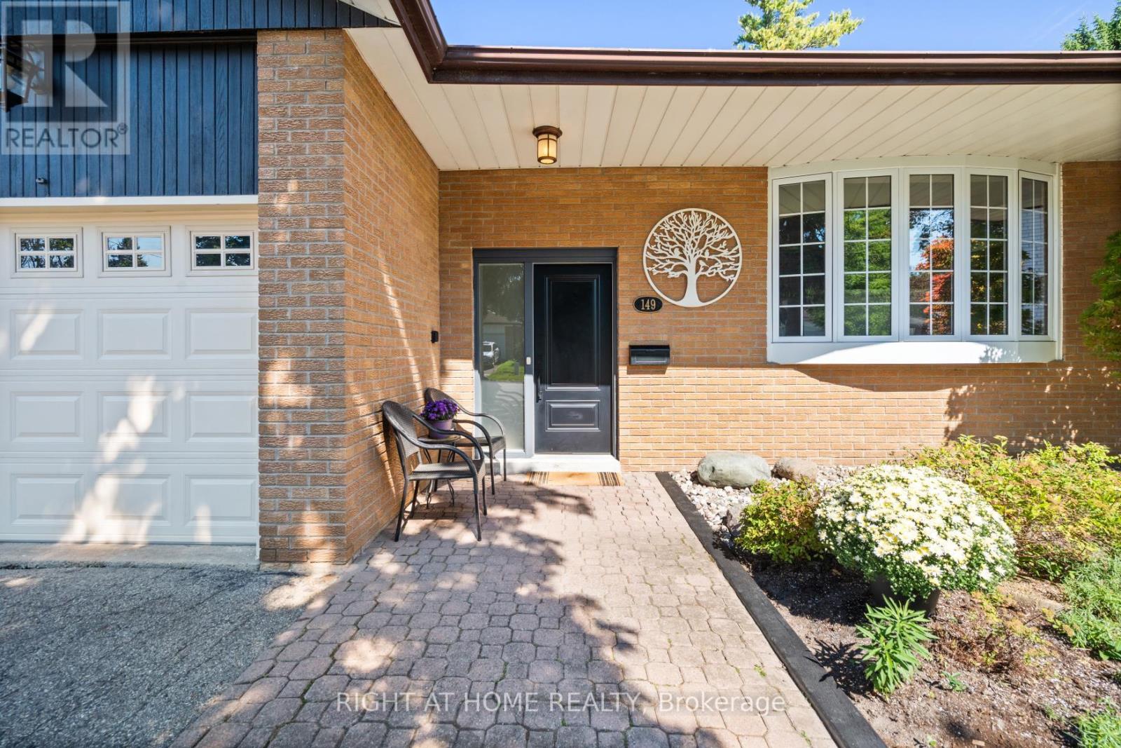 149 Greyabbey Trail, Toronto (Guildwood), Ontario  M1E 1W2 - Photo 4 - E12383209