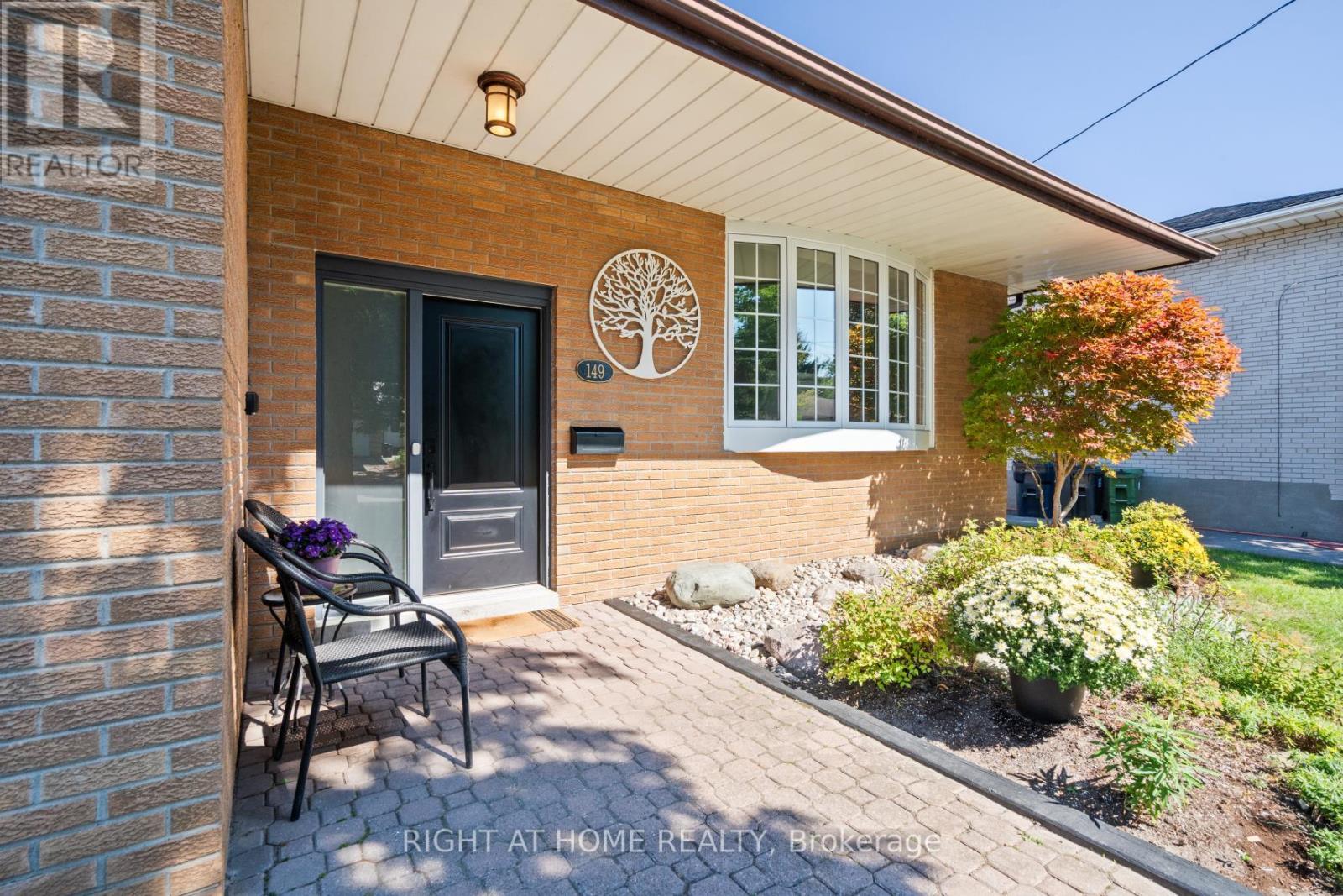 149 Greyabbey Trail, Toronto (Guildwood), Ontario  M1E 1W2 - Photo 5 - E12383209