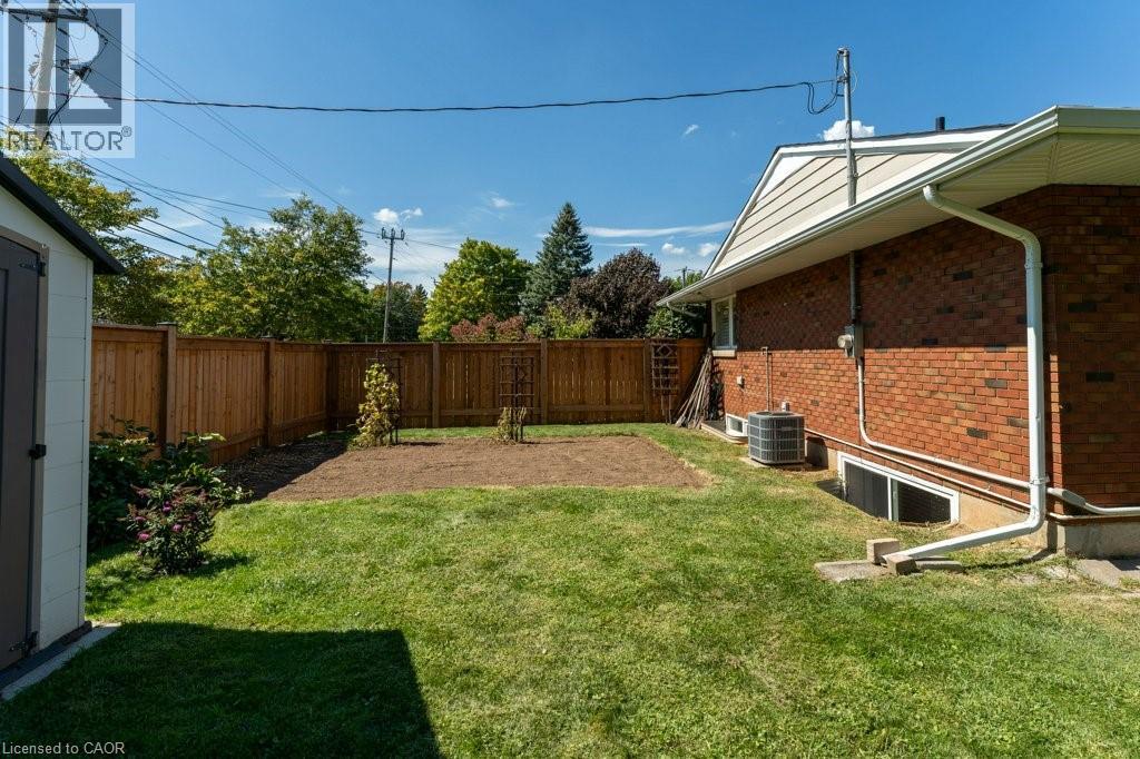 2 Lynnwood Avenue, Grimsby, Ontario  L3M 2X6 - Photo 18 - 40758530