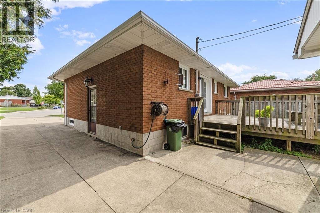 46 Bluebird Avenue, Hamilton, Ontario  L9A 3W5 - Photo 25 - 40762951