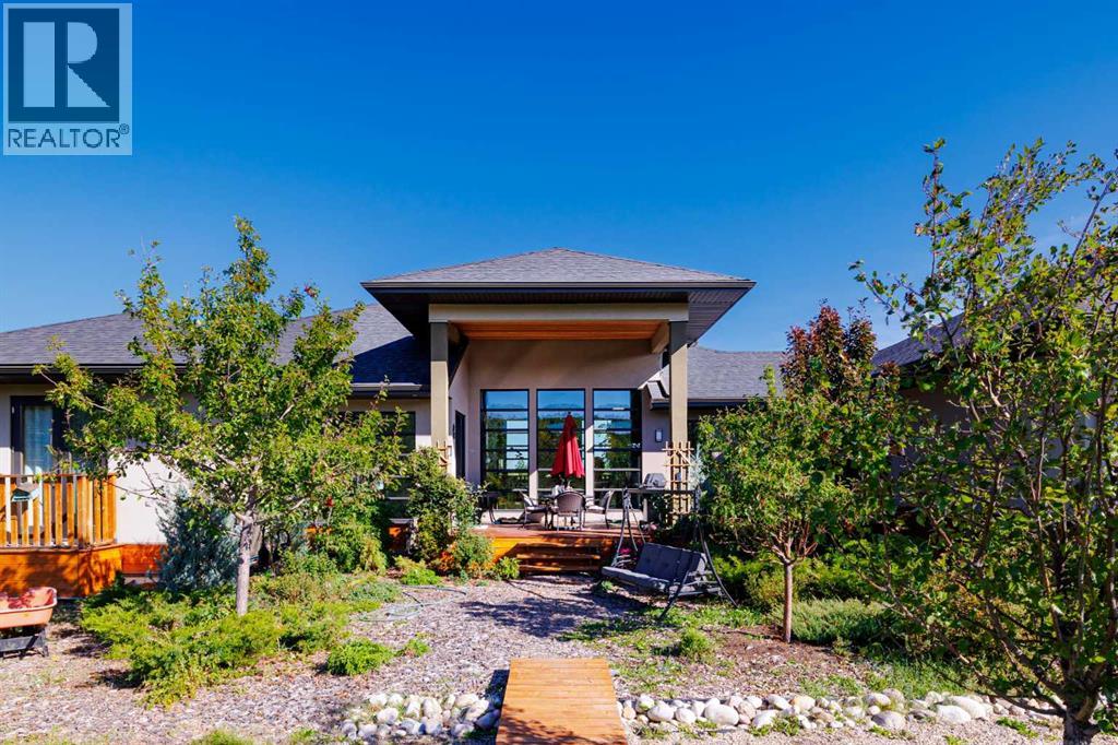 30124 Bunny Hollow Drive, Rural Rocky View County, Alberta  T3R 1H6 - Photo 4 - A2221514