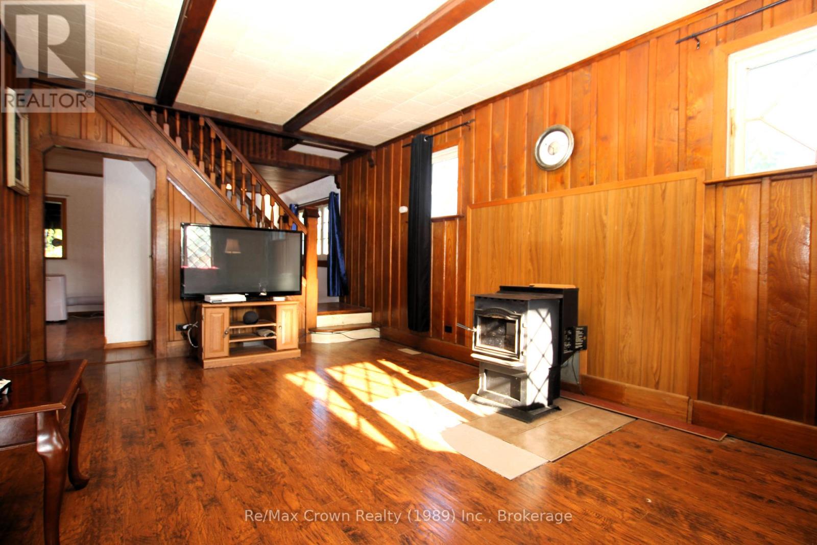 11974 Highway 522 Highway, Parry Sound Remote Area, Ontario  P0H 1S0 - Photo 11 - X12383274