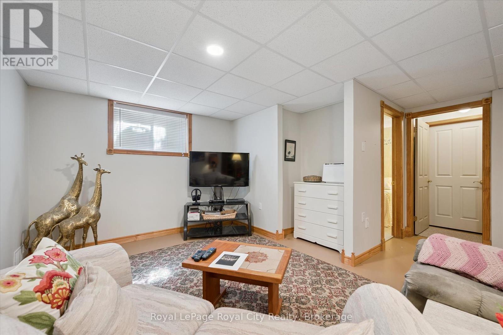 11 Keating Drive, Centre Wellington, Ontario  N0B 1S0 - Photo 25 - X12383354