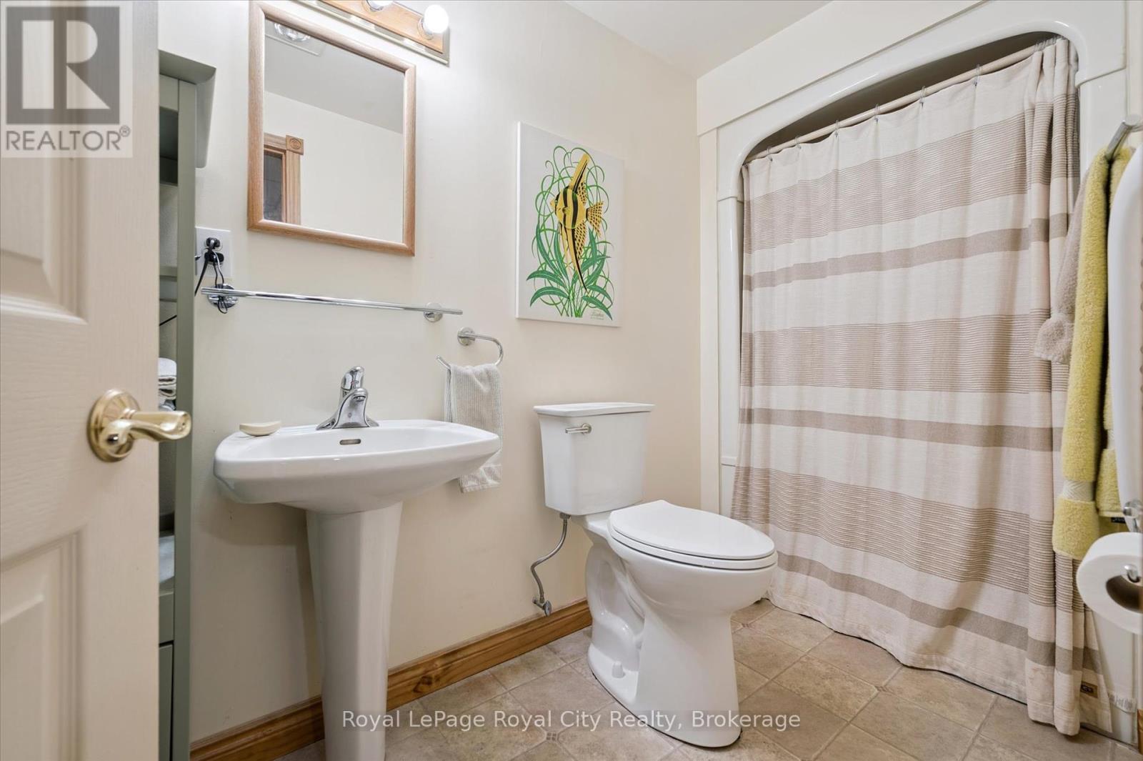 11 Keating Drive, Centre Wellington, Ontario  N0B 1S0 - Photo 30 - X12383354