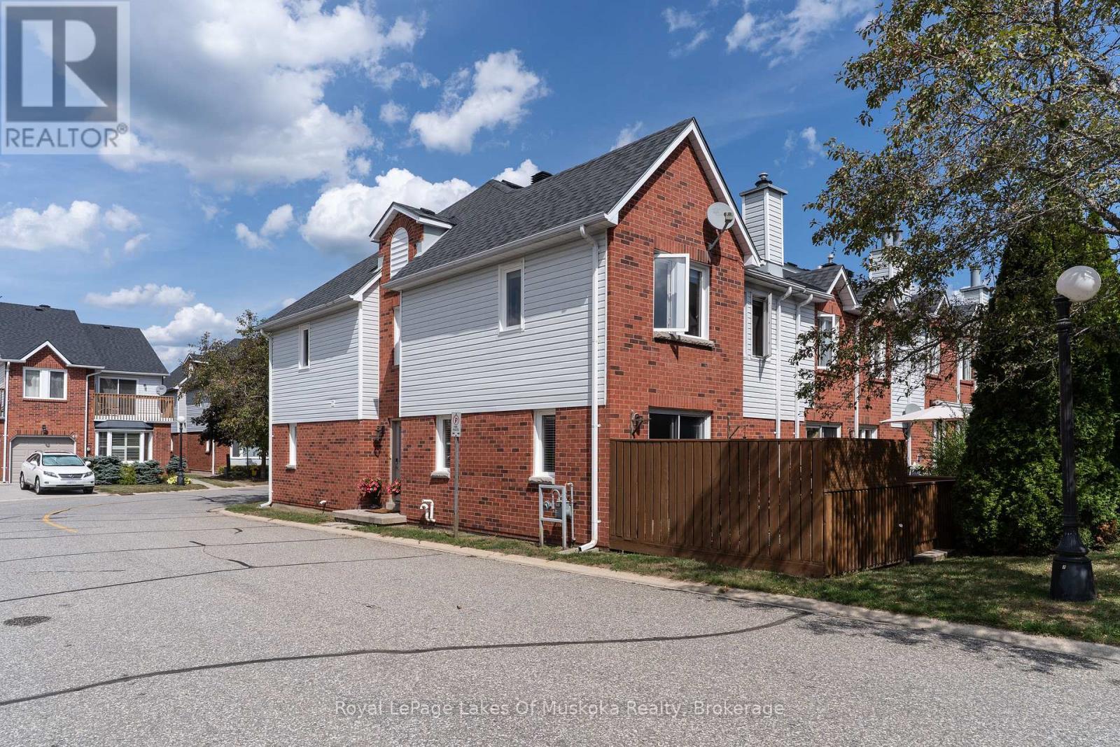 50 Shoreline Drive, Bracebridge, Ontario  P1L 1Z4 - Photo 30 - X12383364