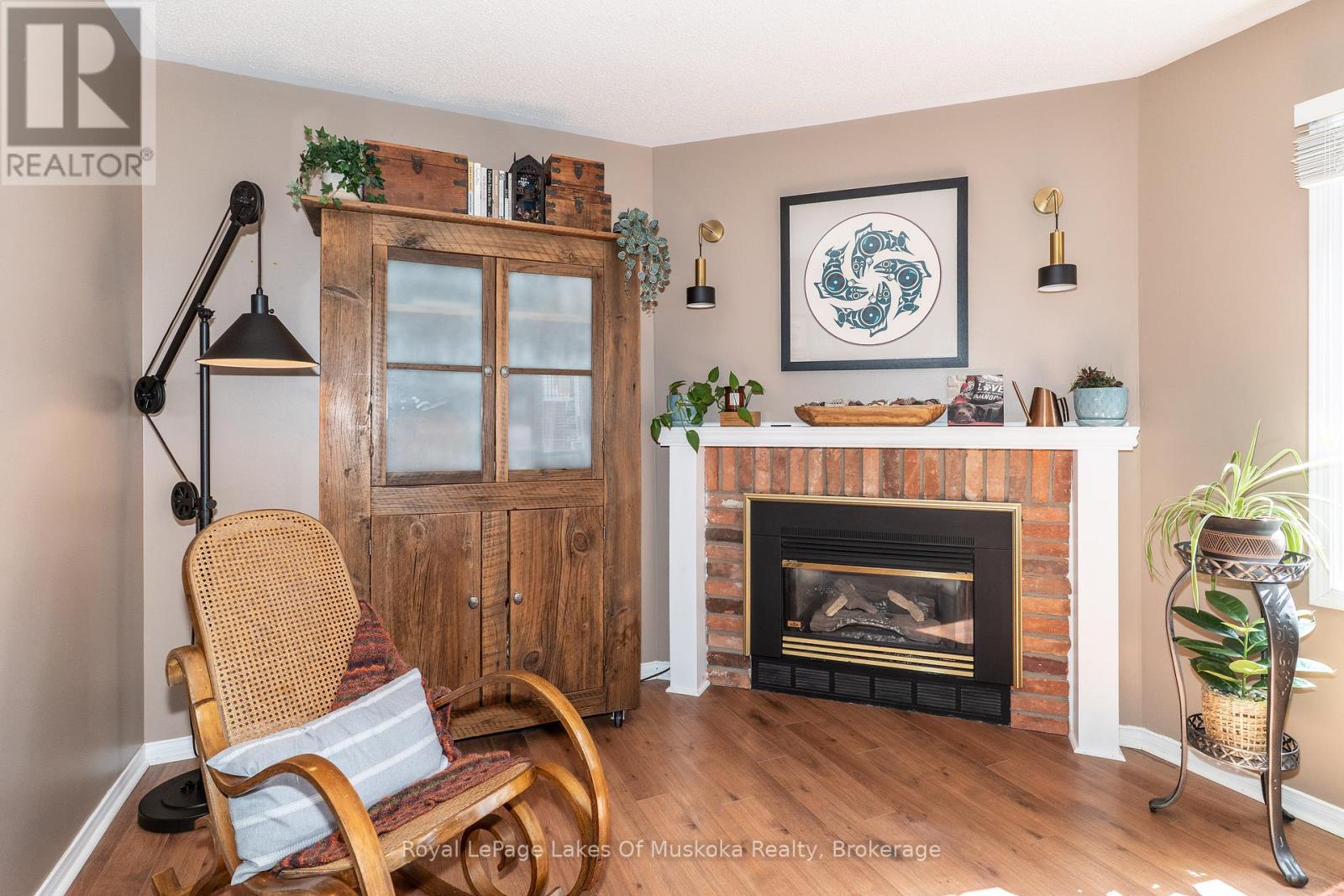 50 Shoreline Drive, Bracebridge, Ontario  P1L 1Z4 - Photo 8 - X12383364
