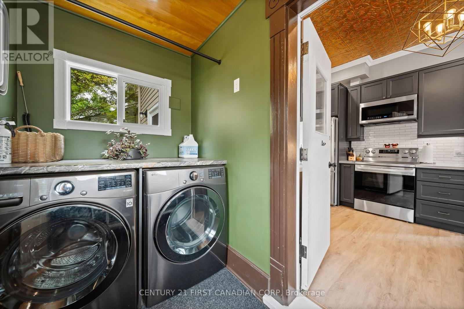 217 Waterloo Street, London East, Ontario  N6B 2N2 - Photo 16 - X12383264