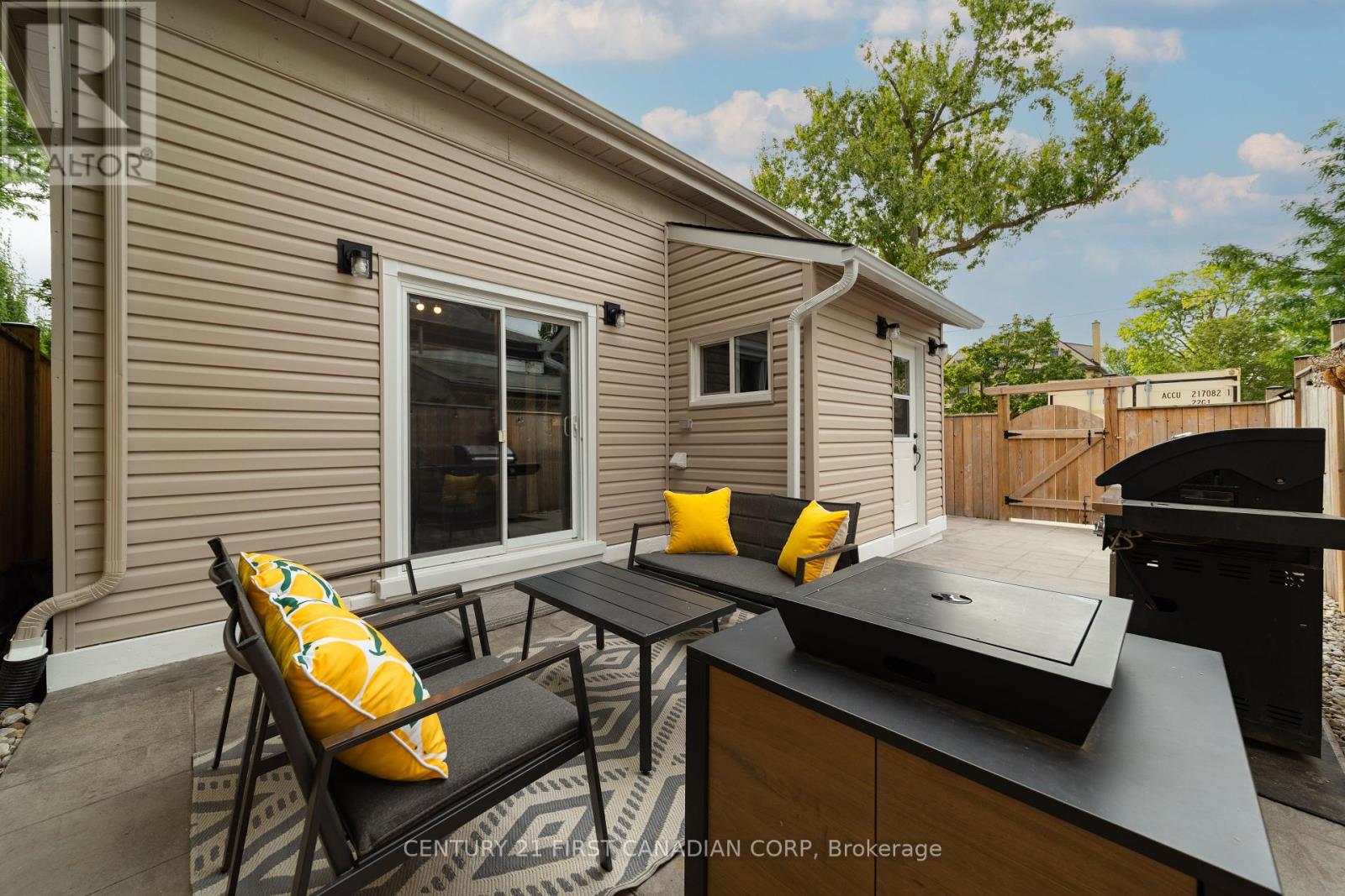 217 Waterloo Street, London East, Ontario  N6B 2N2 - Photo 18 - X12383264