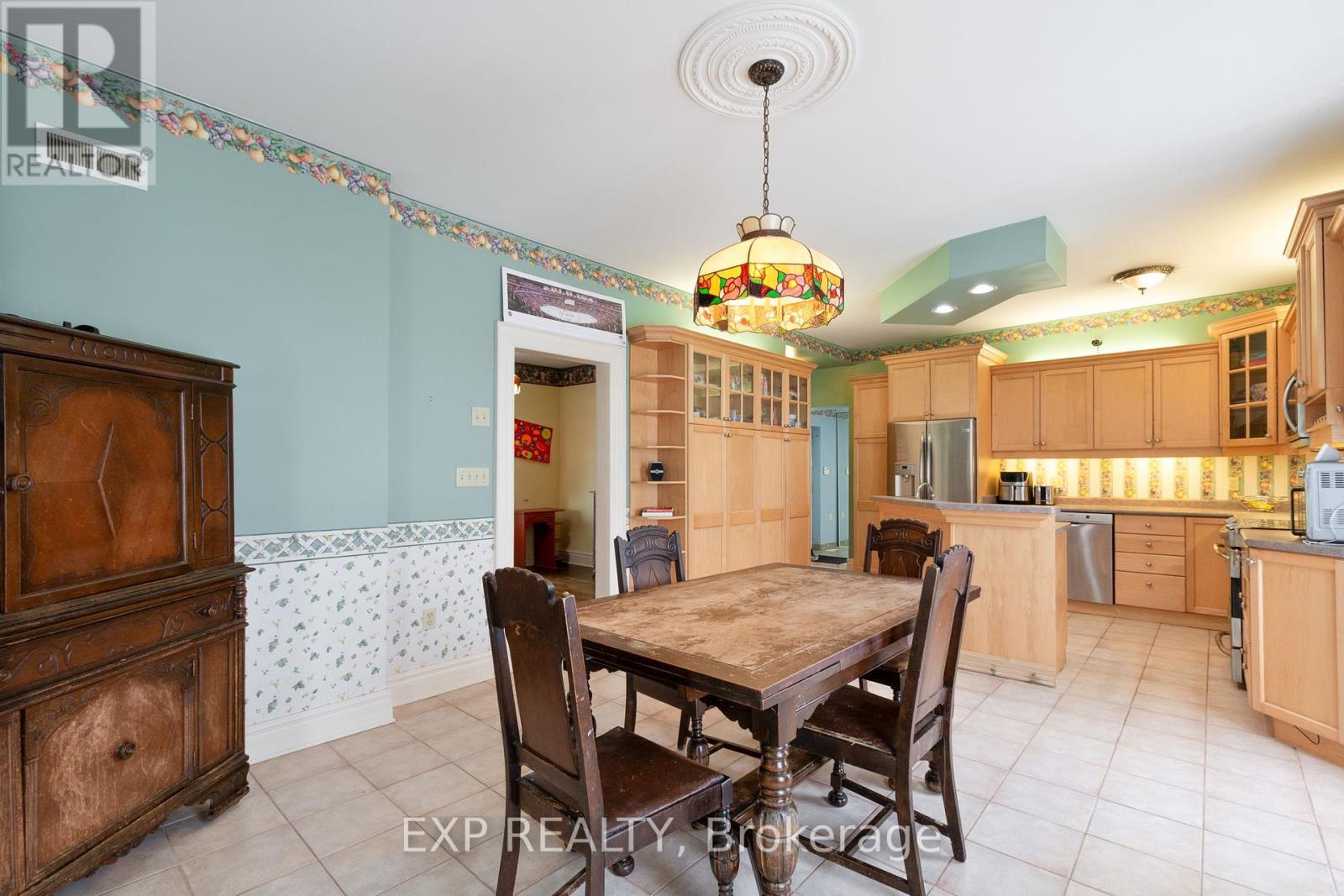 22684 Thames Road, Southwest Middlesex, Ontario  N0L 1A0 - Photo 20 - X12383314