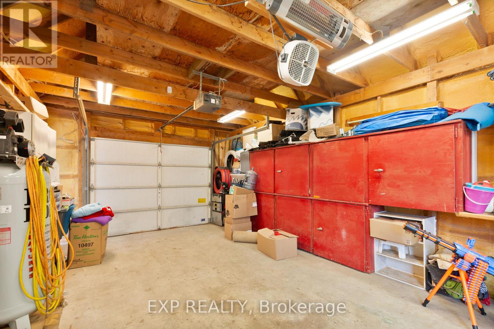 22684 Thames Road, Southwest Middlesex, Ontario  N0L 1A0 - Photo 45 - X12383314
