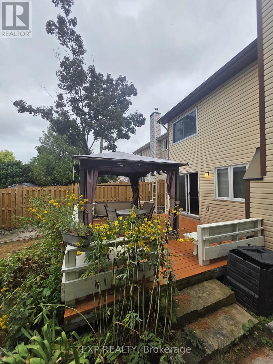 45 Tartan Drive, Ottawa, Ontario  K2J 2V9 - Photo 26 - X12383267