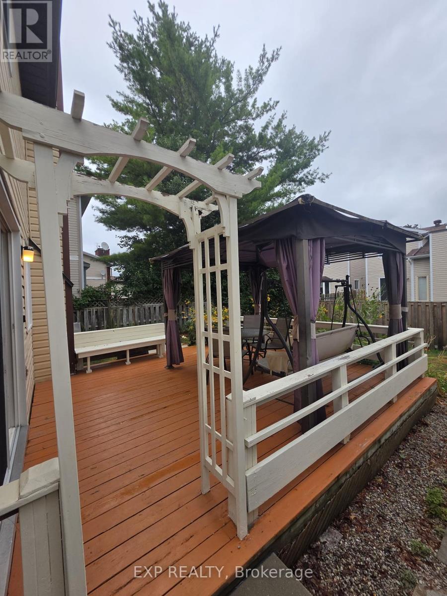 45 Tartan Drive, Ottawa, Ontario  K2J 2V9 - Photo 27 - X12383267