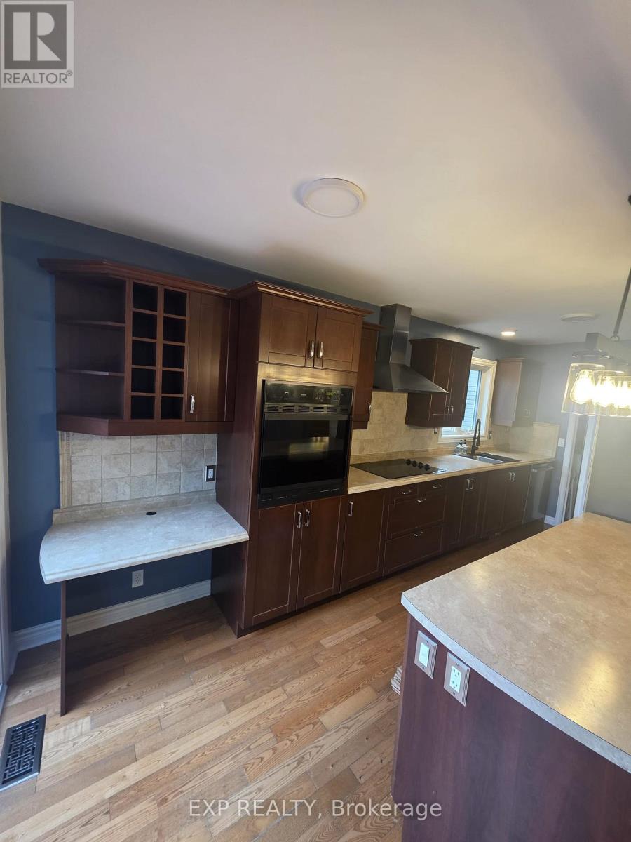 45 Tartan Drive, Ottawa, Ontario  K2J 2V9 - Photo 5 - X12383267
