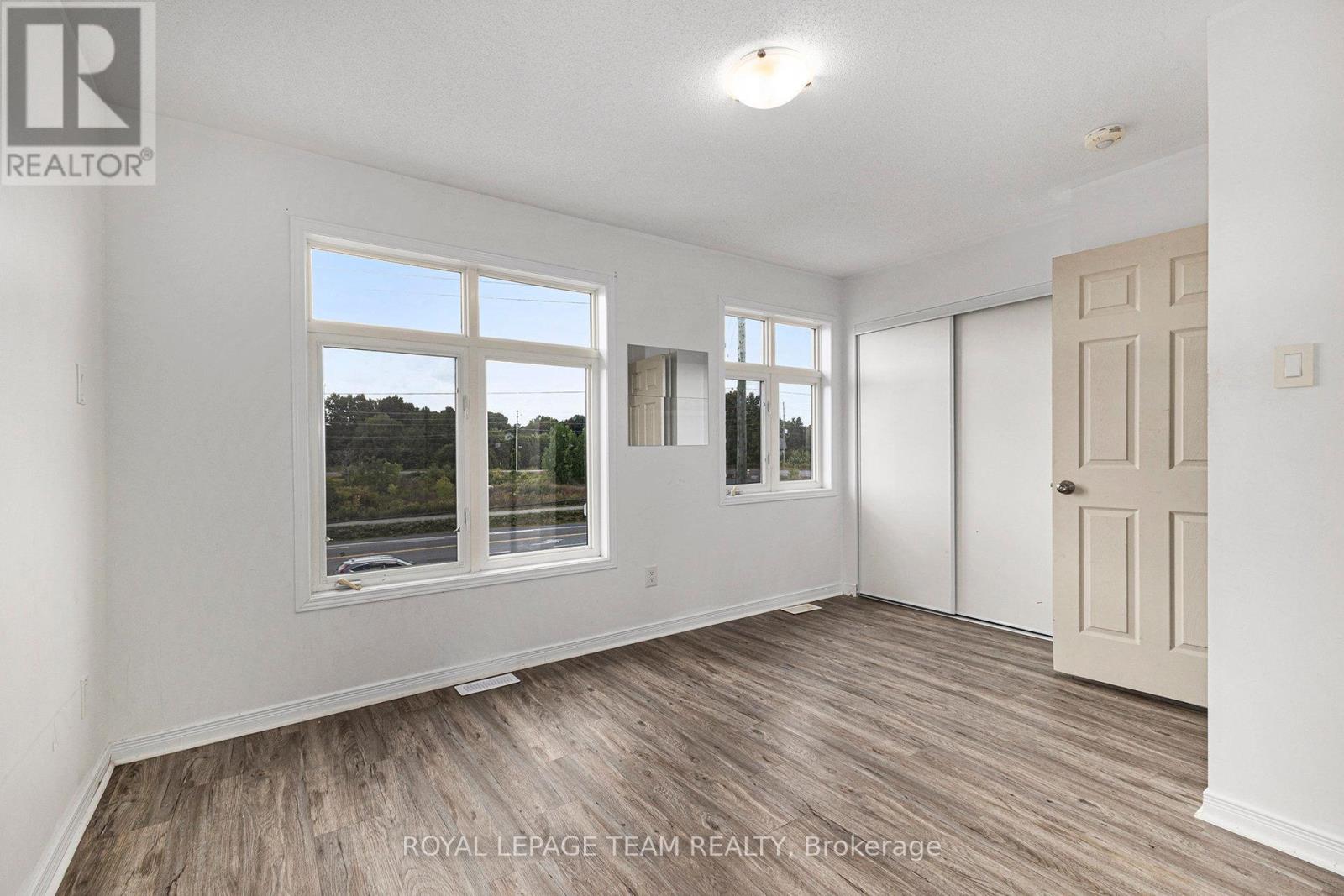 175 Camden Private, Ottawa, Ontario  K2J 6J1 - Photo 15 - X12383323