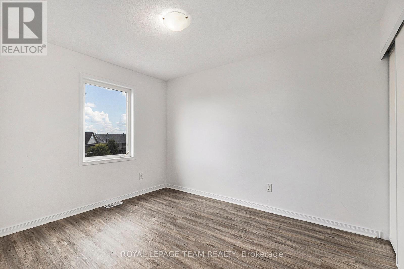 175 Camden Private, Ottawa, Ontario  K2J 6J1 - Photo 18 - X12383323