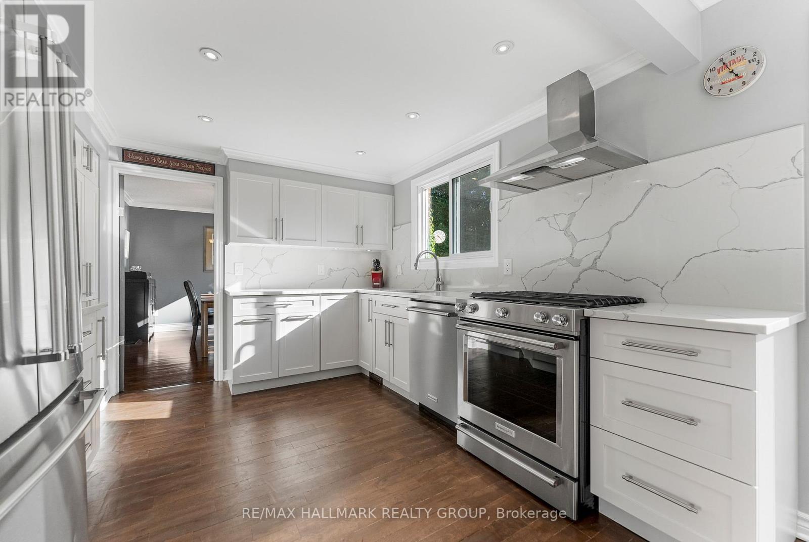 87 Leacock Drive, Ottawa, Ontario  K2K 1S5 - Photo 24 - X12383442