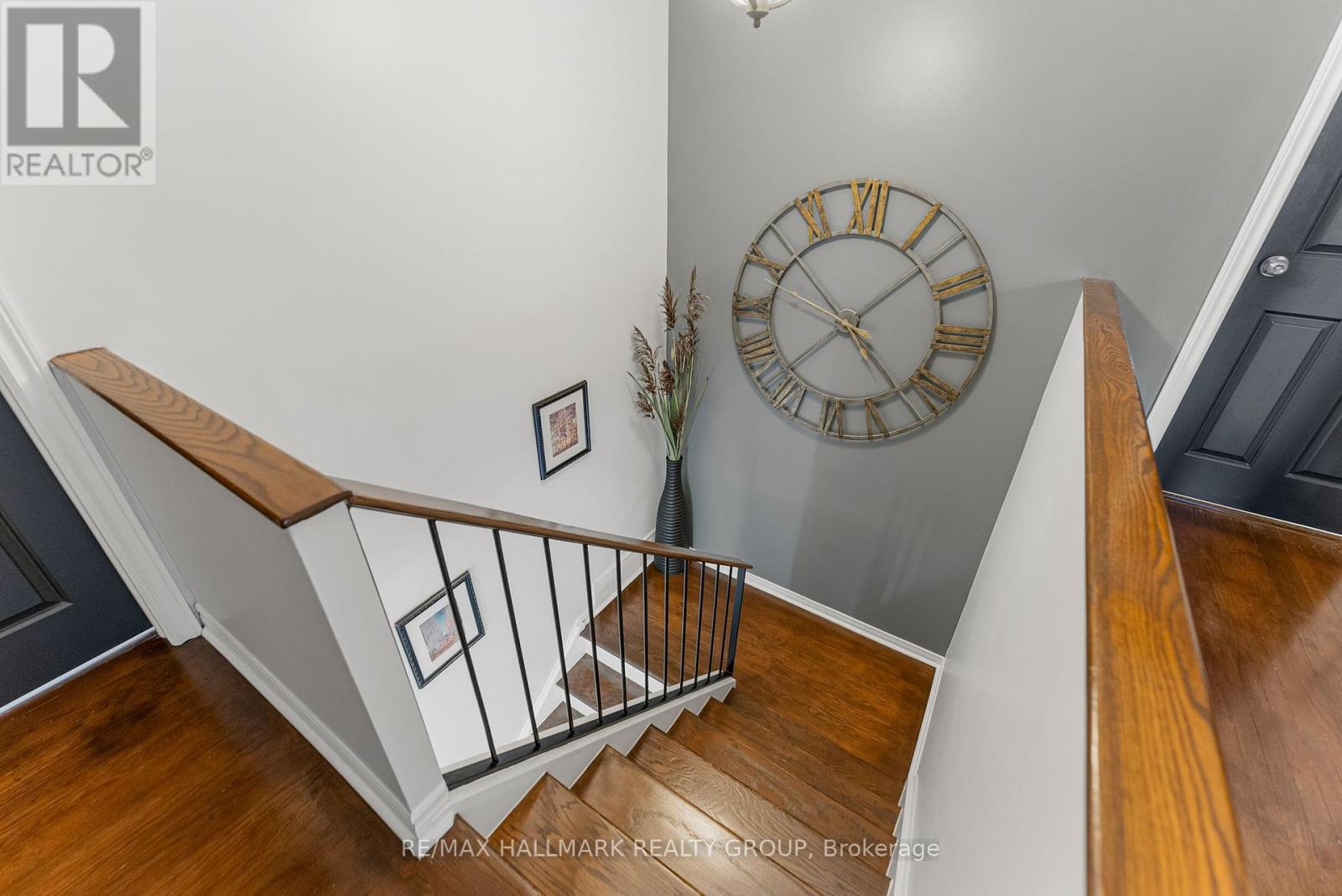 87 Leacock Drive, Ottawa, Ontario  K2K 1S5 - Photo 29 - X12383442