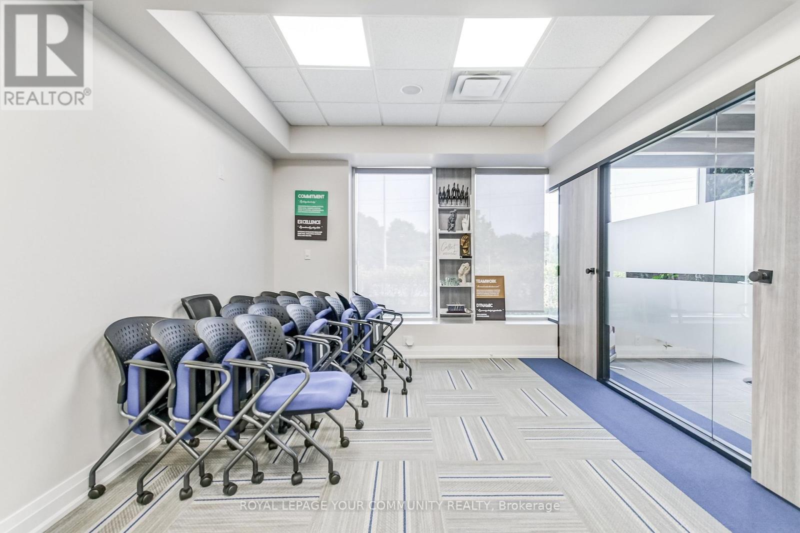 East - 6-1185 Queensway, Mississauga (Dixie), Ontario  L4Y 0G4 - Photo 12 - W12380343