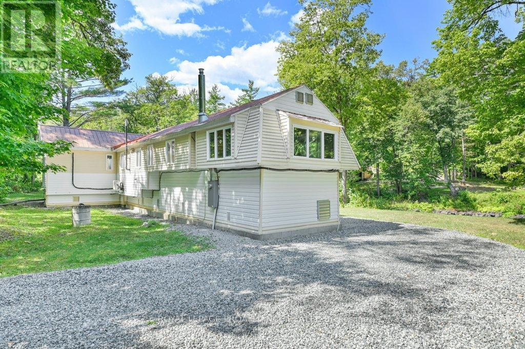 174 Cottage Lane, Tweed, Ontario  K0K 3J0 - Photo 2 - X12154538