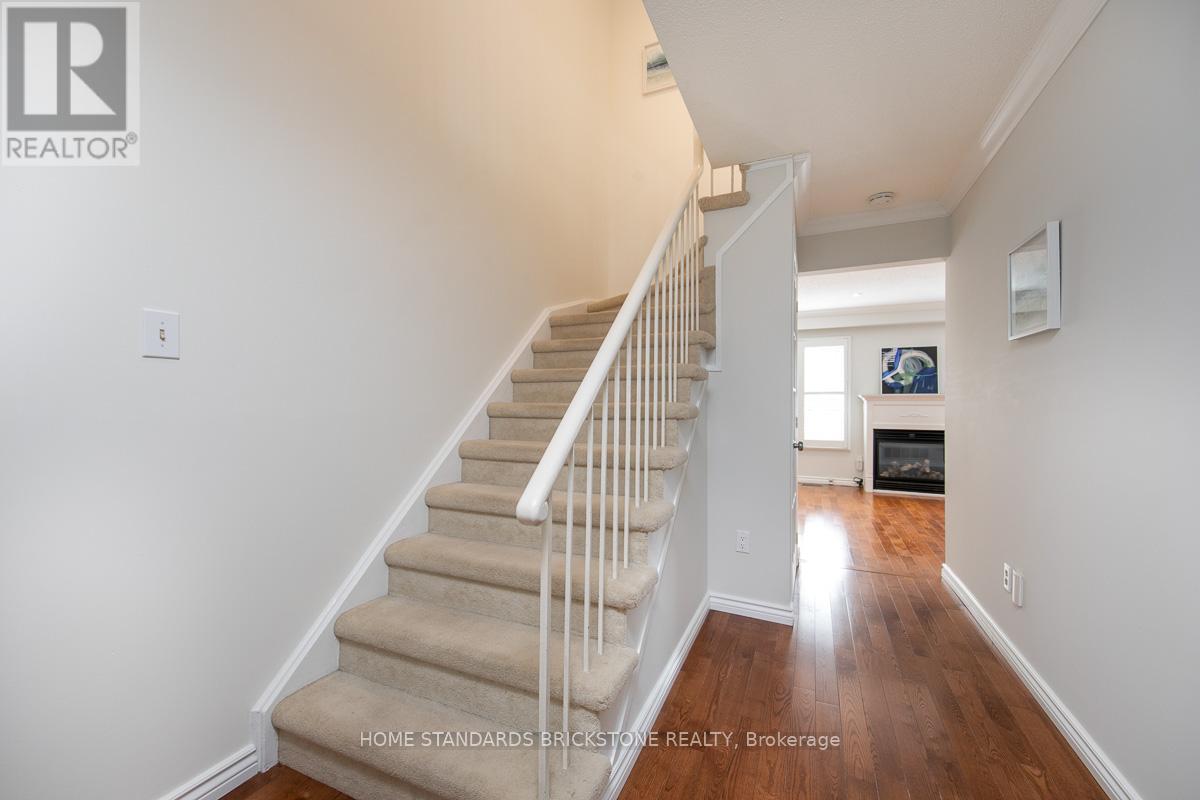 1103 Springbrook Crescent, Oakville (Ga Glen Abbey), Ontario  L6M 2C9 - Photo 19 - W12383188