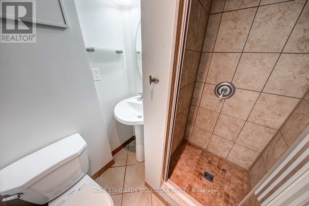 1103 Springbrook Crescent, Oakville (Ga Glen Abbey), Ontario  L6M 2C9 - Photo 34 - W12383188