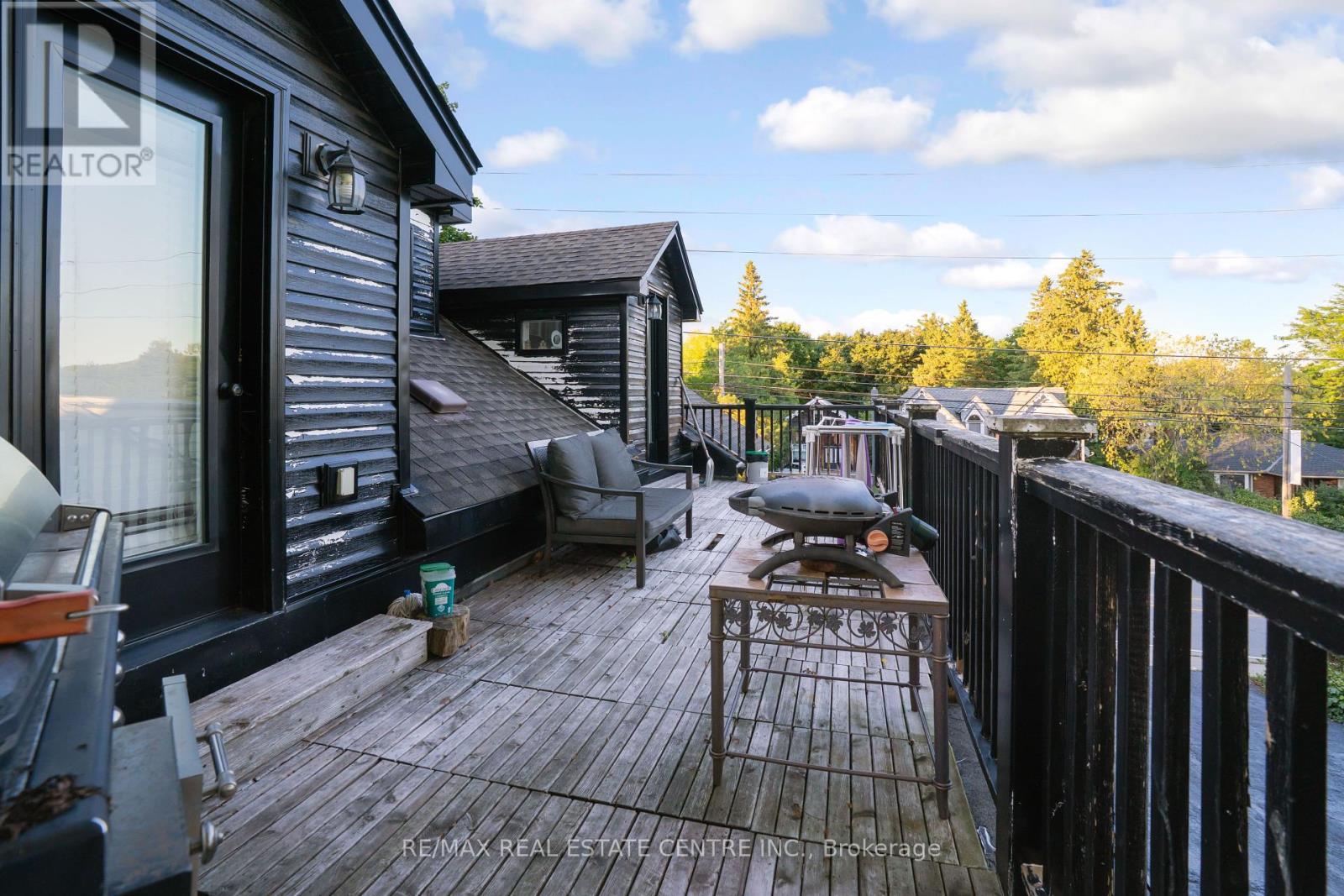 90 Main Street, Milton (Campbellville), Ontario  L0P 1B0 - Photo 30 - W12383228