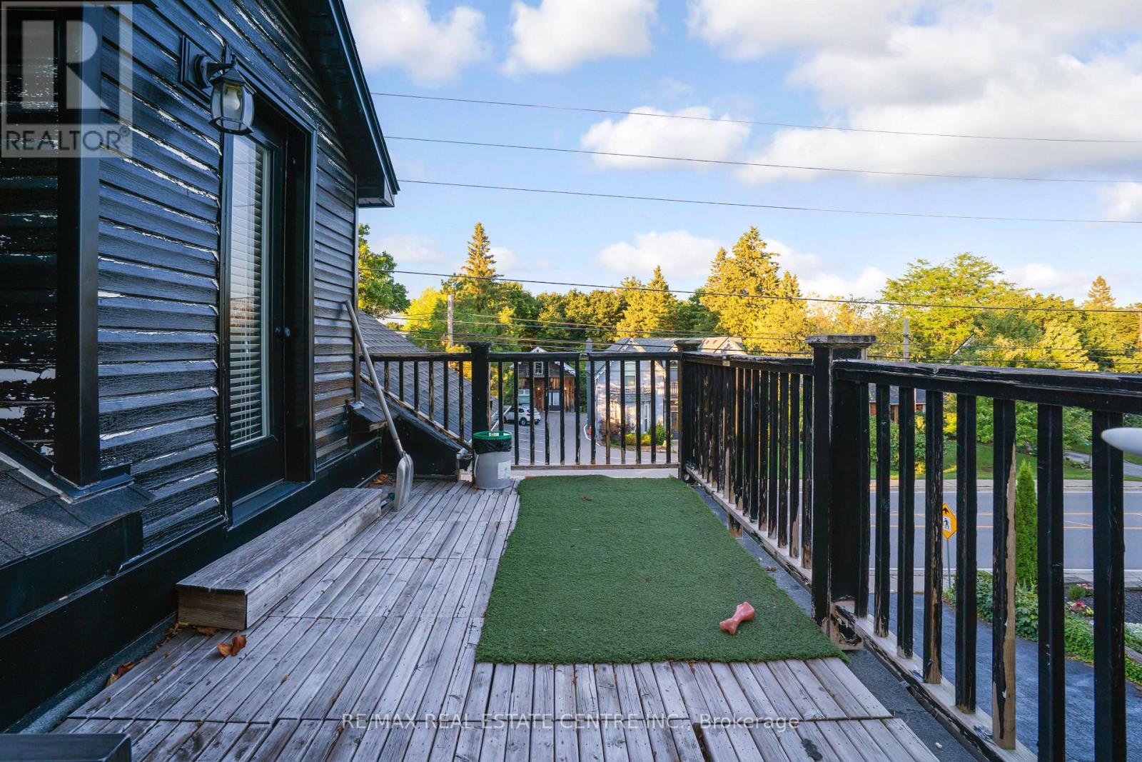 90 Main Street, Milton (Campbellville), Ontario  L0P 1B0 - Photo 31 - W12383228