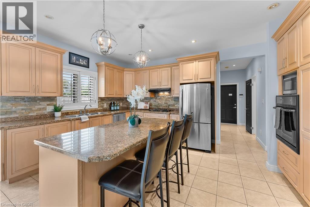 7847 Cathedral Drive, Niagara Falls, Ontario  L2H 2Z3 - Photo 13 - 40766104