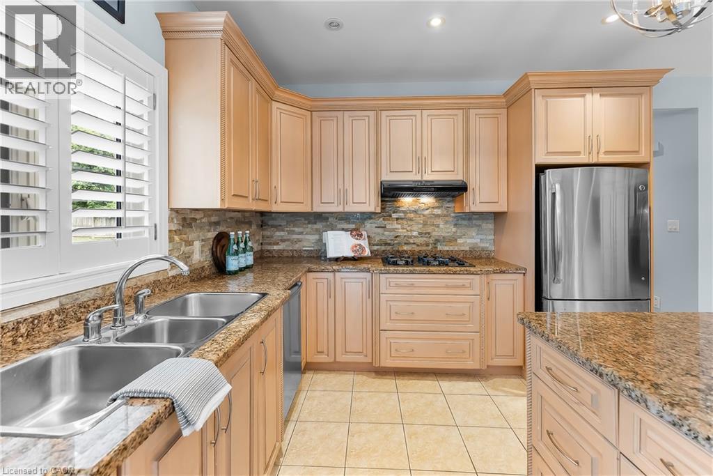 7847 Cathedral Drive, Niagara Falls, Ontario  L2H 2Z3 - Photo 15 - 40766104