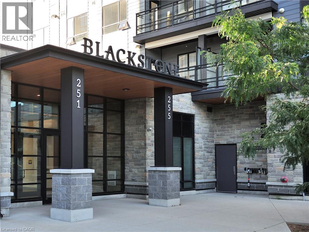 251 NORTHFIELD Drive E Unit# 403, Waterloo, Ontario