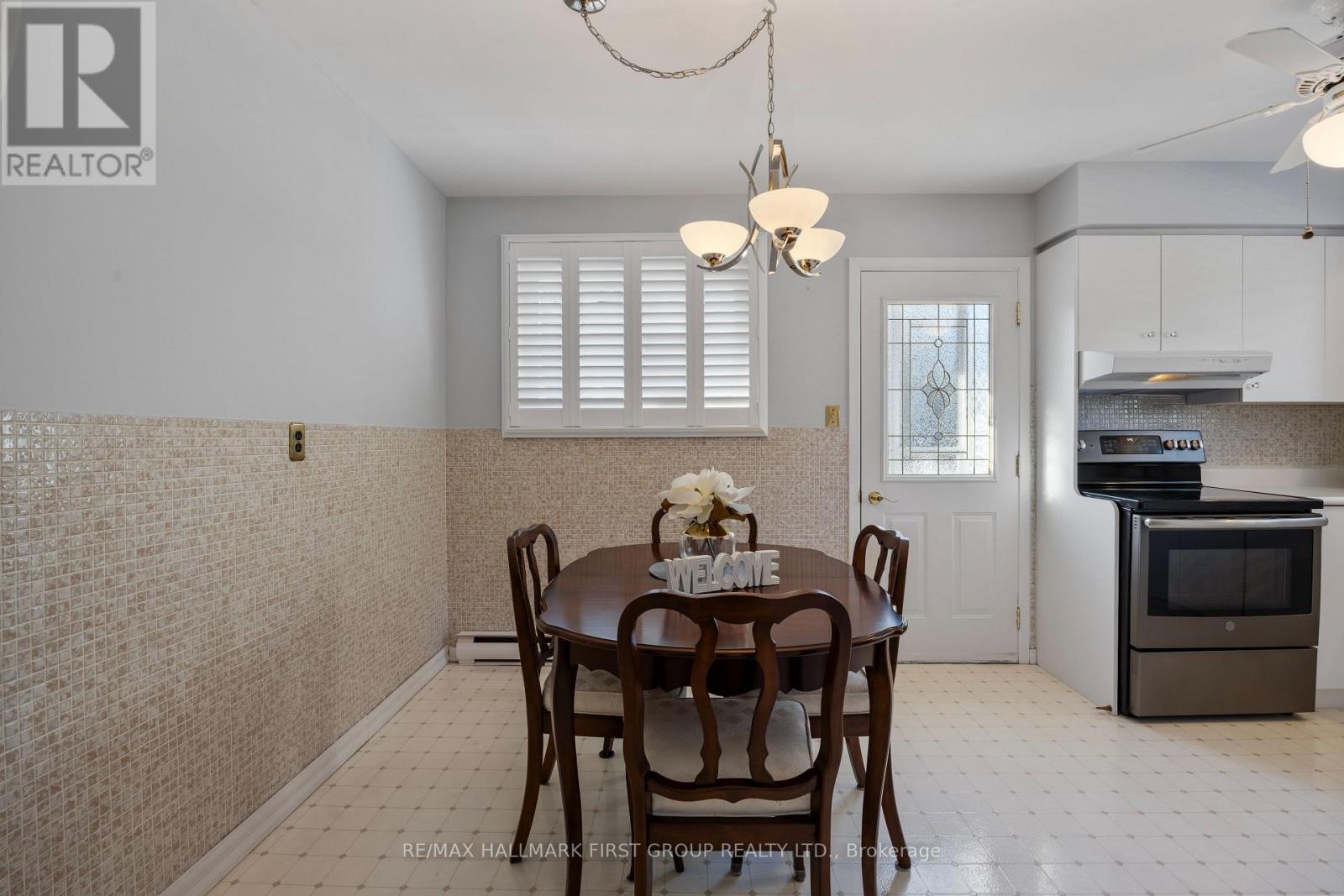 746 Central Park Boulevard N, Oshawa, Ontario  L1G 6B1 - Photo 12 - E12383425