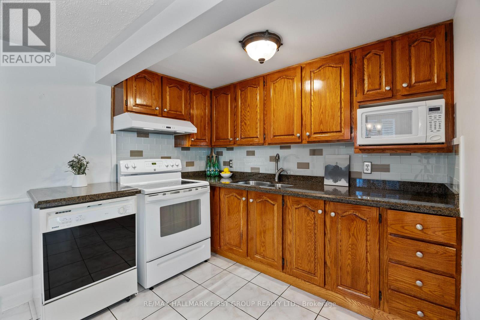 746 Central Park Boulevard N, Oshawa, Ontario  L1G 6B1 - Photo 31 - E12383425
